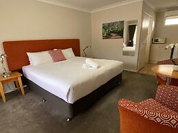 Higgins Lane Motel