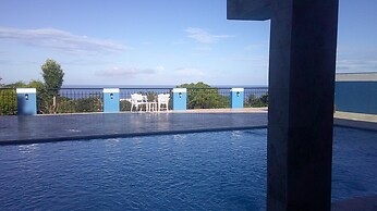 E&J Boutique Residences