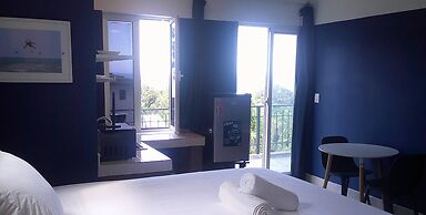 E&J Boutique Residences