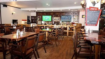 McIntosh Country Inn & Conference Centre in Canada