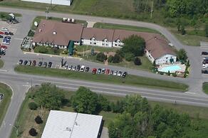 McIntosh Country Inn & Conference Centre in Canada