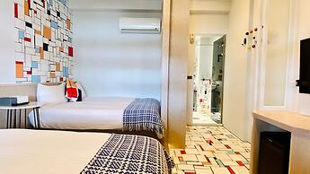 Mini Summer Hostel