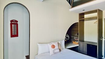 Mini Summer Hostel