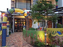 Mini Summer Hostel