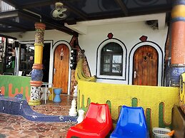 Mini Summer Hostel