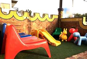 Mini Summer Hostel