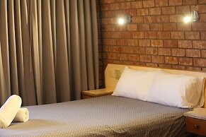 Red Cliffs Colonial Motor Lodge