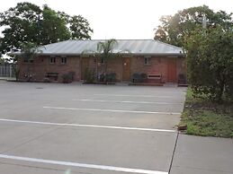 Red Cliffs Colonial Motor Lodge