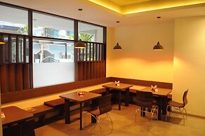 Ixora Suites