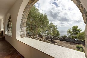 Faruk Leuca Resort
