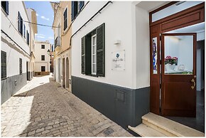 Cheap & Chic Hotel