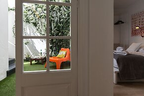 Cheap & Chic Hotel