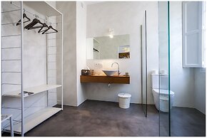 Cheap & Chic Hotel