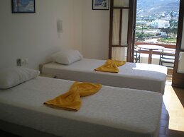 Golden Sun Hotel