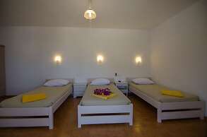 Golden Sun Hotel