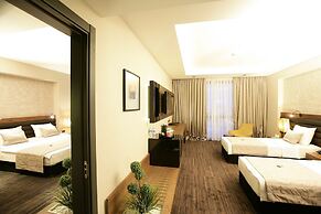 RYS Hotel & Restaurant