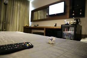 RYS Hotel & Restaurant