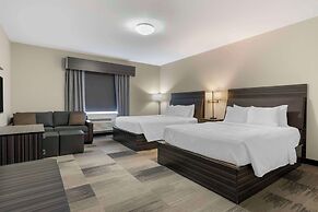 Best Western Plus Airport Inn & Suites