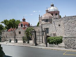 Casa Del Virrey Hotel and Suites