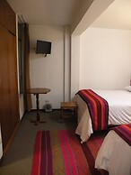 Cantuta Inn