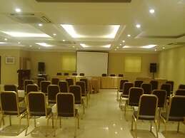 Valenza Hotel & Cafe