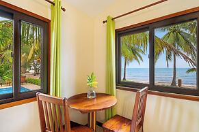Coconut Row Boutique Hotel