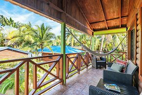 Coconut Row Boutique Hotel