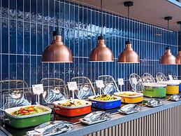 Holiday Inn Express Jinan Quancheng Square by IHG