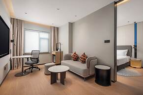 Holiday Inn Express Jinan Quancheng Square by IHG