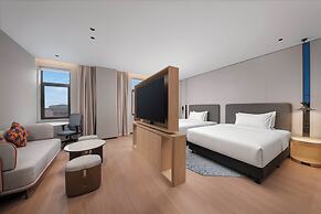 Holiday Inn Express Jinan Quancheng Square by IHG