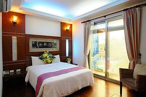 Seashell Bay Hotel