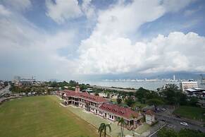 Lodge 18 Hotel