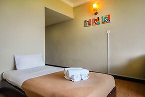 Lodge 18 Hotel