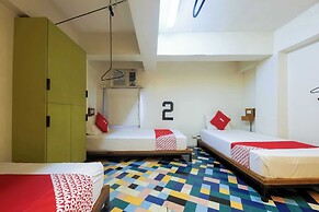 Spot On Junction Hostel