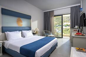 Mare Blue Hotel
