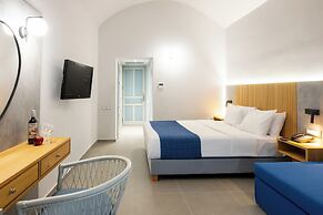 Mare Blue Hotel