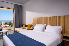 Mare Blue Hotel