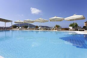 Artina Hotel