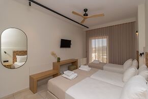 Artina Hotel