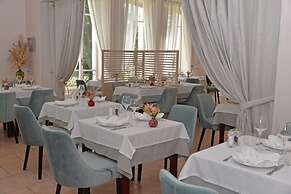 Hostellerie du Châtel Les Billettes