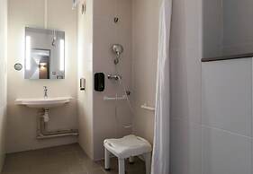 B&B HOTEL Marseille Euromed