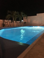 Rolson Hotel