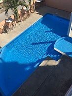 Rolson Hotel