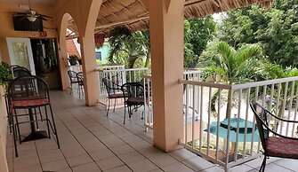 Rolson Hotel