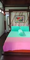 T Star Cottage