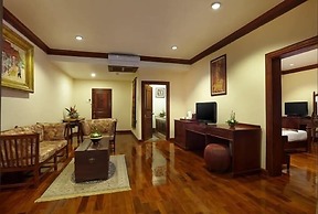 Santi Resort & Spa