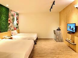 Martin Wales Hotel Kenting