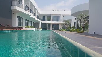 Ren Resort