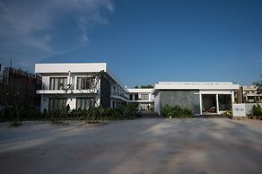 Ren Resort