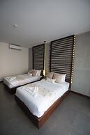 Ren Resort